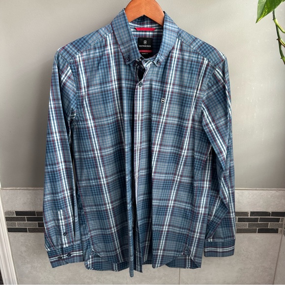 Victorinox button down shirt - Picture 1 of 4